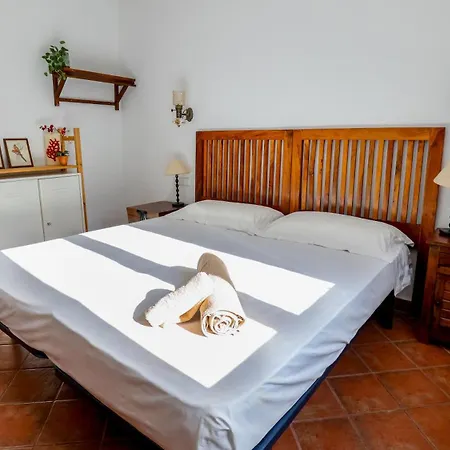 Son Mestres De Baix *